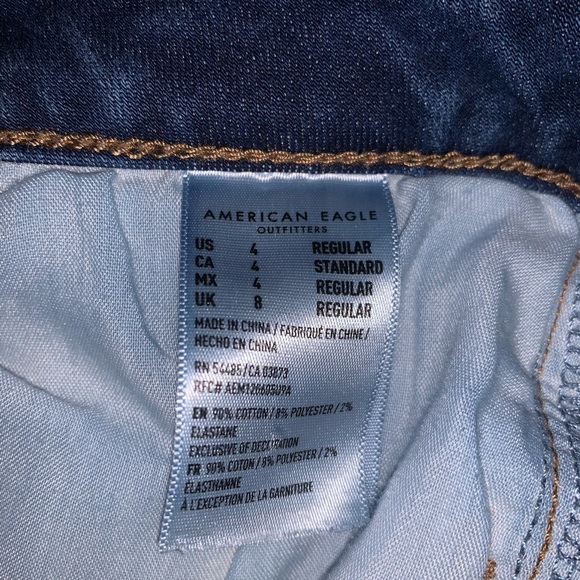 American Eagle ripped jeans - Picture 2 of 2